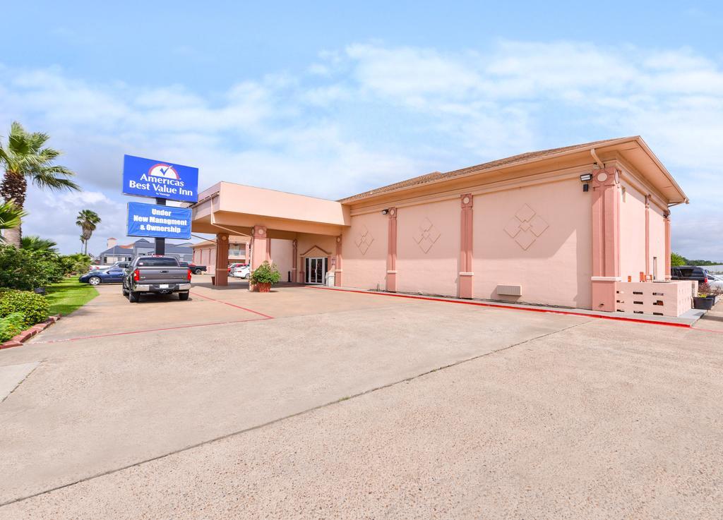 Americas Best Value Inn Clute Exterior foto