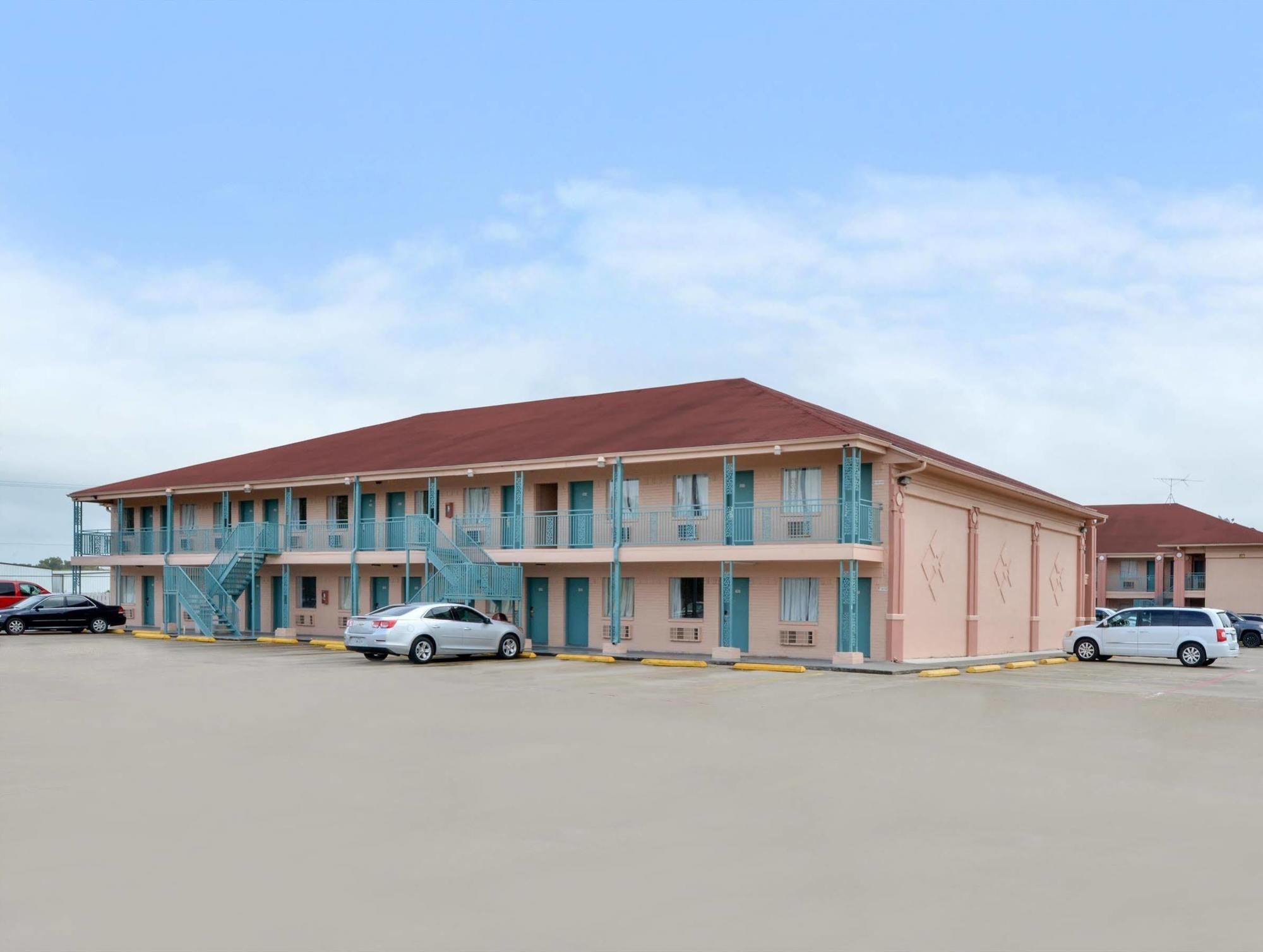 Americas Best Value Inn Clute Exterior foto
